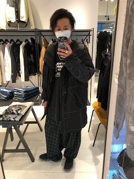 「ISAMU KATAYAMA BACKLASH（イサムカタヤマバックラッシュ）のアイテム（ダウンジャケット/コート）」を使った、motohisaさん（メンズ・176cm）の秋コーディネート