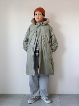 「アイテム（スリッポン）」を使った、KISA / SANAさん（キッズ・151cm）の秋コーディネート