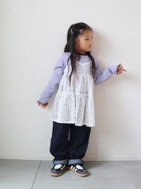 「GU（ジーユー）のアイテム（パンツ）」を使った、KISA / SANAさん（キッズ・90cm）の秋コーディネート