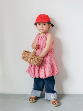 「アイテム（帽子、レッド系）」を使った、KISA / SANAさん（キッズ・148cm）の夏コーディネート