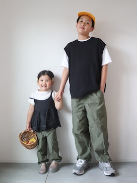 「アイテム（セットアップ）」を使った、KISA / SANAさん（キッズ・154cm）の春コーディネート