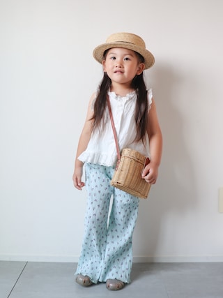 「LOWRYS FARM(ローリーズファーム)のレースノースリーブブラウス 877774(シャツ/ブラウス)」を使った、KISA / SANAさん(キッズ・90cm)の夏コーディネート