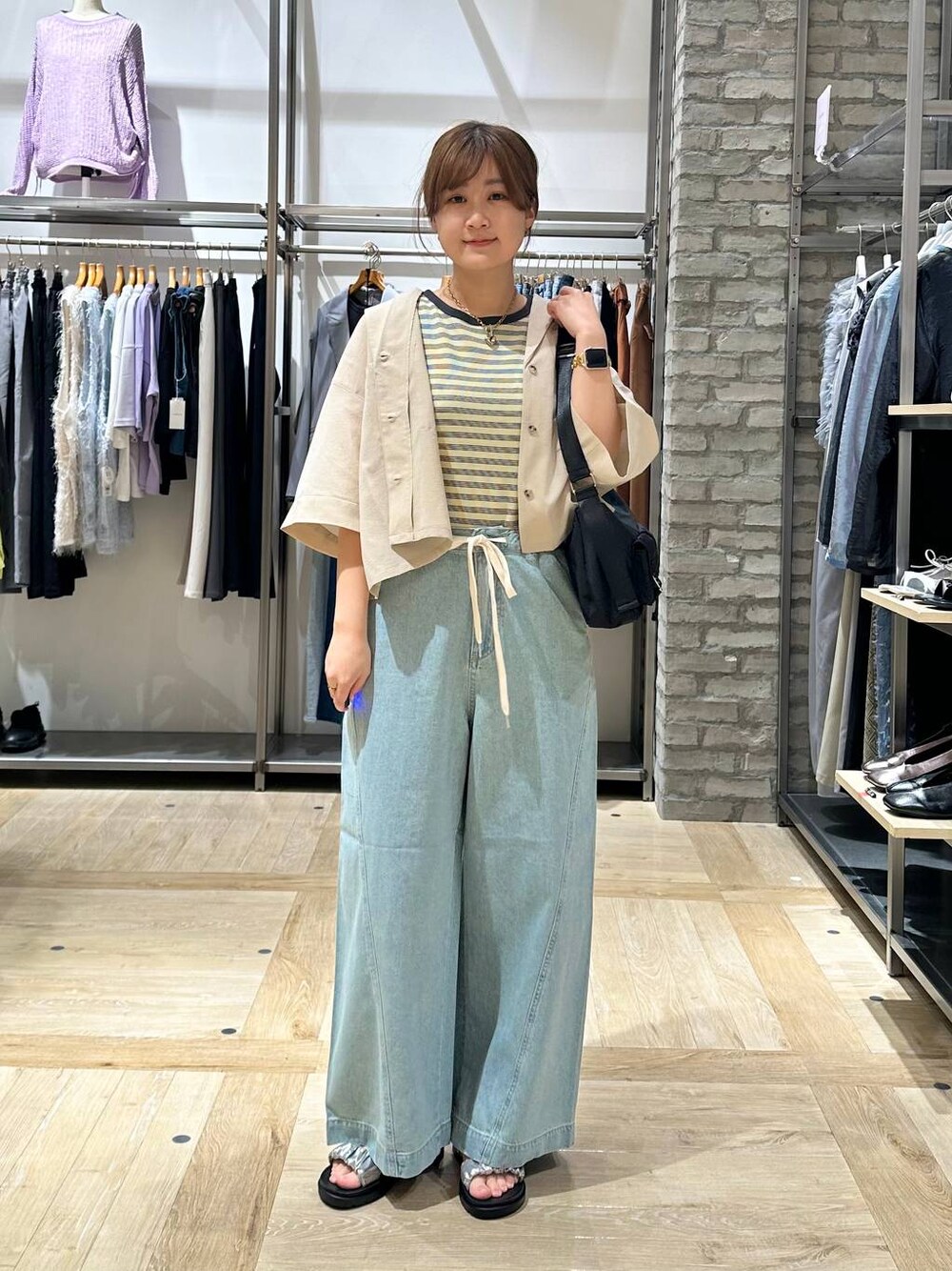 ダブルポケットショルダー 290393を使った人気ファッション