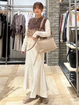 「アイテム（ベスト）」を使った、しおりんさん（レディース・165cm・30代）の冬コーディネート