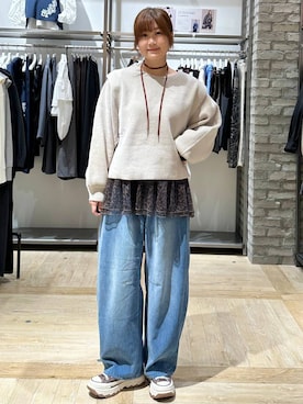 「LEPSIM（レプシィム）のMOUL／バレルデニムパンツ　1066553（Denim pants、ブルー系）」を使った、しおりんさん（レディース・165cm）の秋コーディネート