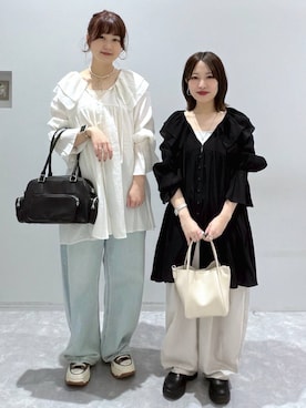 「LOWRYS FARM（ローリーズファーム）のソウバリスクエアタンクトップ　294378（タンクトップ、シルバー系）」を使った、しおりんさん（レディース・165cm）の春コーディネート