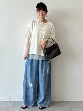「LEPSIM（レプシィム）のイージーデニムパンツ　630150【KKfashion紹介アイテム】（デニムパンツ、ブルー系）」を使った、しおりんさん（レディース・165cm）の春コーディネート