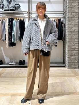 「アイテム（ブルゾン）」を使った、しおりんさん（レディース・165cm・30代）の秋コーディネート