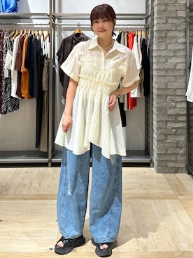 「LEPSIM（レプシィム）のイージーデニムパンツ　630150【KKfashion紹介アイテム】（デニムパンツ、ブルー系）」を使った、しおりんさん（レディース・165cm）の夏コーディネート