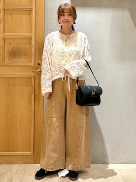 「LEPSIM（レプシィム）のイージーバギーデニム　290477（デニムパンツ）」を使った、しおりんさん（レディース・165cm）の夏コーディネート