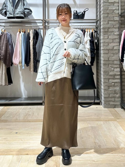 ストレッチサテンスカート4 97324