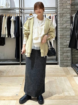 「LEPSIM（レプシィム）のラウンドタックミニバッグ　1049433（Shoulderbag、ブラック系）」を使った、しおりんさん（レディース・165cm）の秋コーディネート
