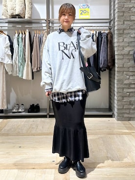 「アイテム（その他アウター）」を使った、しおりんさん（レディース・165cm）の秋コーディネート