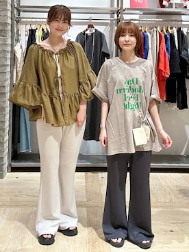 「LEPSIM（レプシィム）のアイテム（Tシャツ/カットソー）」を使った、しおりんさん（レディース・165cm）の夏コーディネート