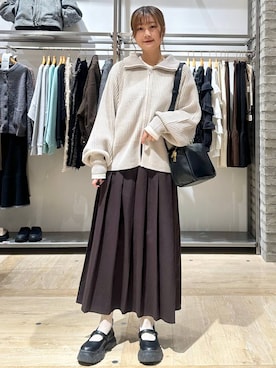 「アイテム（ソックス/靴下）」を使った、しおりんさん（レディース・165cm・30代）の秋コーディネート