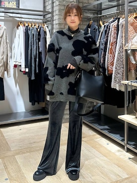 「アイテム（その他アウター、グレー系）」を使った、しおりんさん（レディース・165cm）の冬コーディネート