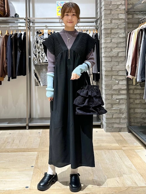 【産前・産後対応】マタニティ／シャーリングVワンピース　レプシィム 楽天市場】【産前・産後対応】マタニティ/シャーリングV