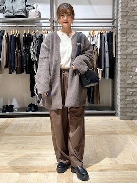 「アイテム（その他アウター）」を使った、しおりんさん（レディース・165cm・30代）の秋コーディネート