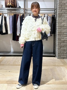 「アイテム（手鏡/メイクミラー）」を使った、しおりんさん（レディース・165cm）の秋コーディネート