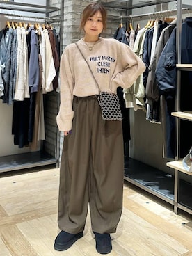 「アイテム（その他シューズ）」を使った、しおりんさん（レディース・165cm・30代）の秋コーディネート