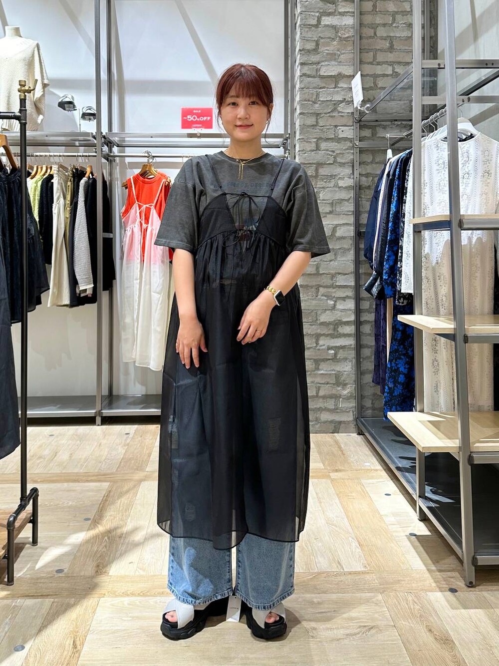 2WAYシアーレイヤーワンピース 118737を使った人気ファッション