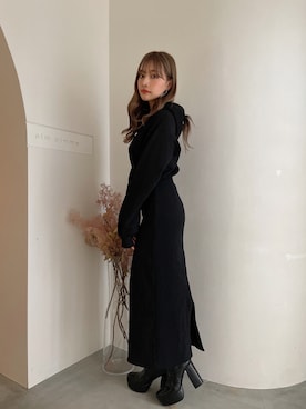 「ANDGEEBEE（アンジービー）のアイテム（シューズ）」を使った、村瀬紗英さん（レディース・159cm）の秋コーディネート