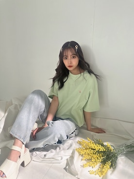 「ANDGEEBEE（アンジービー）のアイテム（Tシャツ/カットソー）」を使った、村瀬紗英さん（レディース・159cm）の夏コーディネート