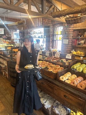 「ANDGEEBEE（アンジービー）のアイテム（ワンピース/ドレス）」を使った、村瀬紗英さん（レディース・159cm）の秋コーディネート