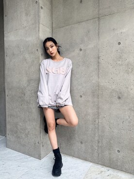 「ANDGEEBEE（アンジービー）のアイテム（Tシャツ/カットソー）」を使った、村瀬紗英さん（レディース・159cm）の秋コーディネート