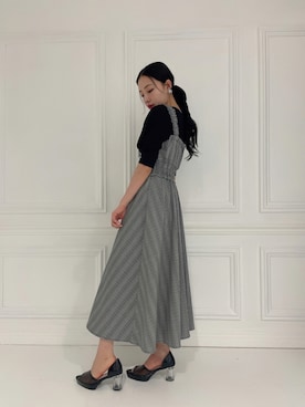 「ANDGEEBEE（アンジービー）のアイテム（シューズ）」を使った、村瀬紗英さん（レディース・159cm）の秋コーディネート