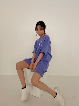 「ANDGEEBEE（アンジービー）のアイテム（スウェットパンツ）」を使った、村瀬紗英さん（レディース・159cm）の夏コーディネート