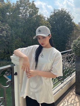 「ANDGEEBEE（アンジービー）のアイテム（キャップ）」を使った、村瀬紗英さん（レディース・159cm）の春コーディネート