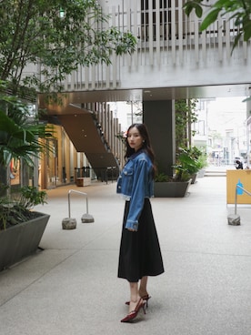 「アイテム（デニムジャケット）」を使った、村瀬紗英さん（レディース・159cm）の夏コーディネート