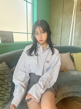 「ANDGEEBEE（アンジービー）のアイテム（シャツ/ブラウス）」を使った、村瀬紗英さん（レディース・159cm）の春コーディネート