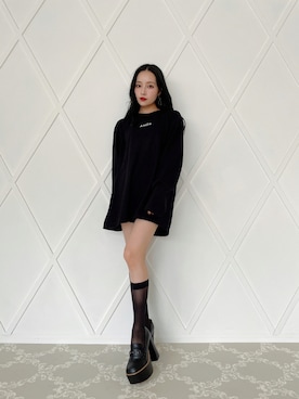 「ANDGEEBEE（アンジービー）のアイテム（シューズ）」を使った、村瀬紗英さん（レディース・159cm）の秋コーディネート