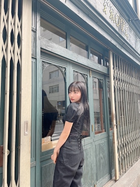 「ANDGEEBEE（アンジービー）のアイテム（パンツ）」を使った、村瀬紗英さん（レディース・159cm）の春コーディネート