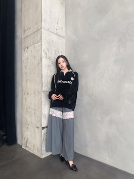 「アイテム（その他トップス）」を使った、村瀬紗英さん（レディース・159cm）の秋コーディネート