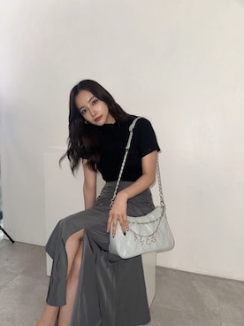 「ANDGEEBEE（アンジービー）のアイテム（ショルダーバッグ）」を使った、村瀬紗英さん（レディース・159cm）の秋コーディネート