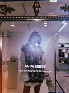 「ANDGEEBEE（アンジービー）のアイテム（シャツ/ブラウス）」を使った、村瀬紗英さん（レディース・159cm）の秋コーディネート