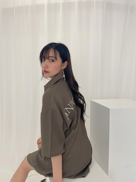 「ANDGEEBEE（アンジービー）のアイテム（シャツ/ブラウス）」を使った、村瀬紗英さん（レディース・159cm）の夏コーディネート
