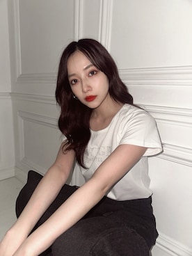 「ANDGEEBEE（アンジービー）のアイテム（Tシャツ/カットソー）」を使った、村瀬紗英さん（レディース・159cm）の秋コーディネート