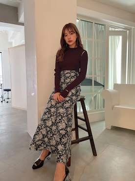 「ANDGEEBEE（アンジービー）のアイテム（シューズ）」を使った、村瀬紗英さん（レディース・159cm）の秋コーディネート