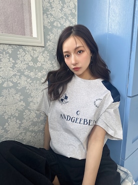 「ANDGEEBEE（アンジービー）のアイテム（Tシャツ/カットソー）」を使った、村瀬紗英さん（レディース・159cm）の夏コーディネート