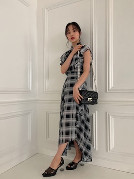 「ANDGEEBEE（アンジービー）のアイテム（シューズ）」を使った、村瀬紗英さん（レディース・159cm）の夏コーディネート
