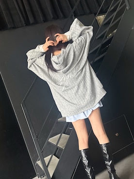 「アイテム（パーカー）」を使った、村瀬紗英さん（レディース・159cm）の秋コーディネート