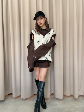 「ANDGEEBEE（アンジービー）のアイテム（キャップ）」を使った、村瀬紗英さん（レディース・159cm）の秋コーディネート