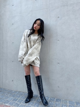 「ANDGEEBEE（アンジービー）のアイテム（スウェット）」を使った、村瀬紗英さん（レディース・159cm）の冬コーディネート