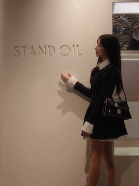 「SNIDEL（スナイデル）のシャツレイヤードニットチュニック（その他トップス、ブルー系）」を使った、村瀬紗英さん（レディース・159cm）の春コーディネート