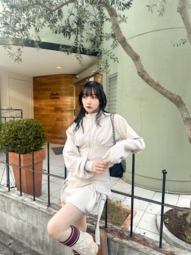 「ANDGEEBEE（アンジービー）のアイテム（その他トップス）」を使った、村瀬紗英さん（レディース・159cm）の春コーディネート