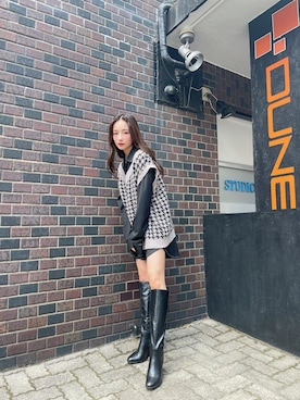 「ANDGEEBEE（アンジービー）のアイテム（シャツ/ブラウス）」を使った、村瀬紗英さん（レディース・159cm）の秋コーディネート